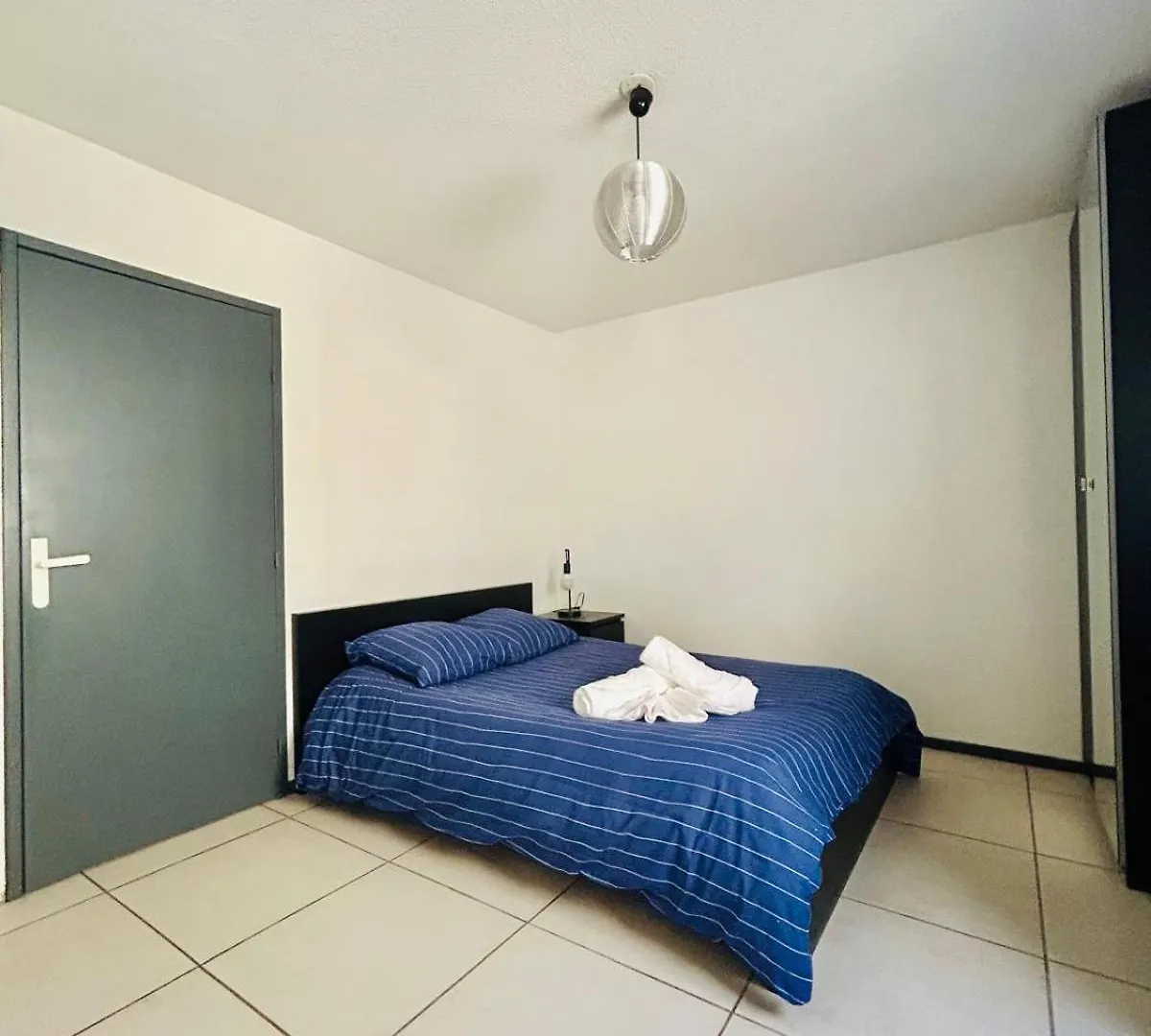 Apartament Studio Thermotel 308 Saint-Martin-dʼUriage Francja